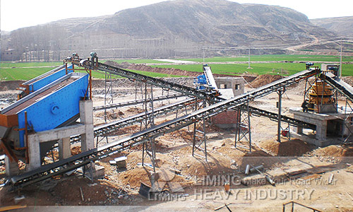Mobile crusher and grinding mill in concrete production line